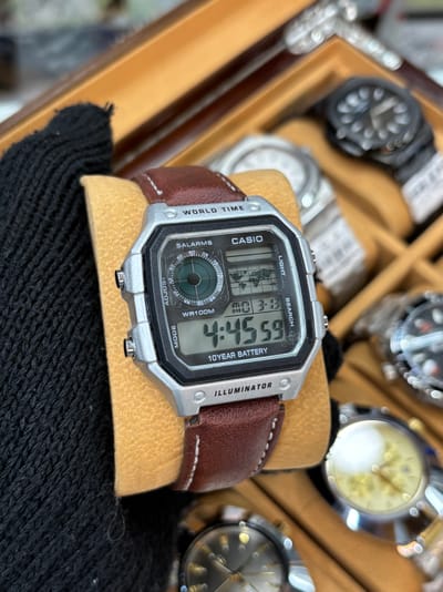 Casio AE-1200WHL-5AV digital watch (copy)_img_4