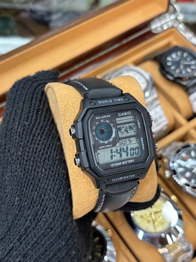 Casio AE-1200WHL-5AV digital watch (copy)_img_2