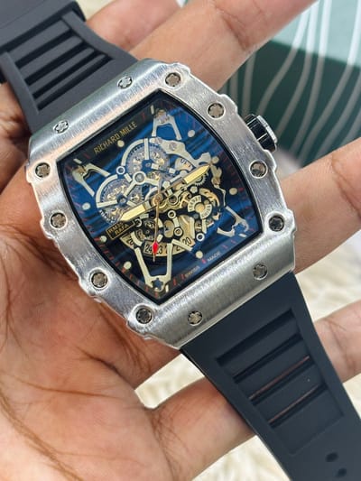 RM copy watch_img_1