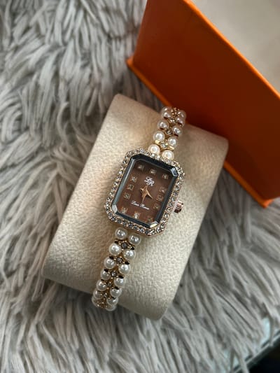 ladies,, watch_img_1